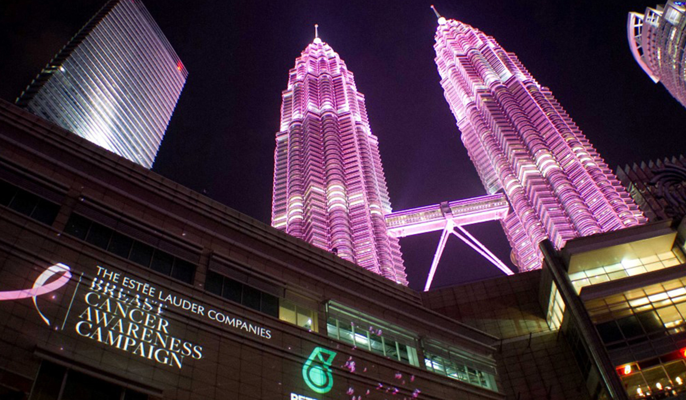 CRAVE Pink Illumination Projection Mapping at Petronas Twin Towers Malaysia